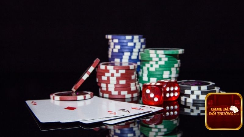 Chơi game bài tại rikvip - Cơ hội phát tài đừng bỏ lỡ 3 Đánh bài online săn tài lộc nhanh chóng